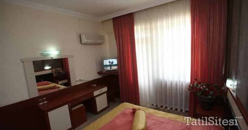 Lara Hadrianus Hotel